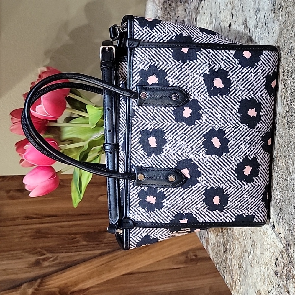 Kate Spade EUC Ella herringbone floral mini tote - Picture 6 of 9
